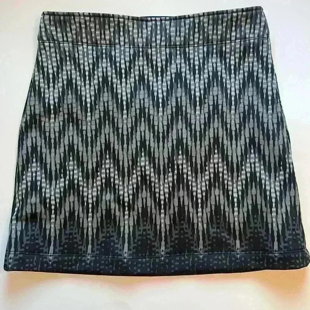 EUC Athleta Lined Tech Skirt, XS